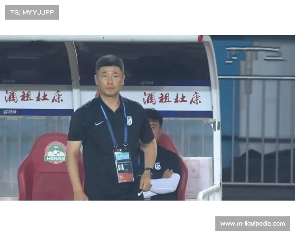 青岛西海岸保级告捷 主帅战术智慧获广泛认可 青岛西海岸保级告捷 主帅战术智慧获广泛认可